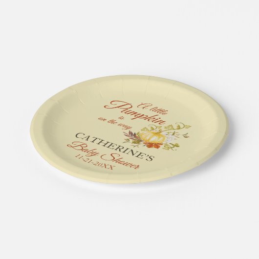 Little Pumpkin Rustic Fall Baby Dusche Pappteller (Schrägansicht)