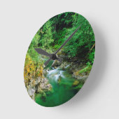 Little Qualicum Runde Wanduhr (Winkel)