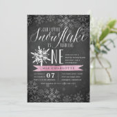 Little Snowflake Pink Chalkboard Erster Geburtstag Einladung (Stehend Vorderseite)