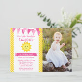 Little Sunshine Pink Gelb Geburt Foto Einladung (Stehend Vorderseite)