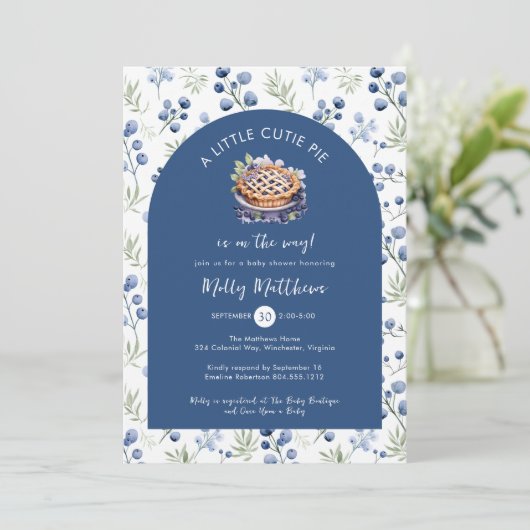 Little Süsse Pie Blueberry Gingham Baby Shower Einladung (Stehend Vorderseite)