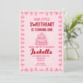 Little Sweetheart Valentine 1st Birthday Cake Einladung (Stehend Vorderseite)