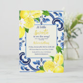 Little Sweetie Blue Tile Lemon Citrus Baby Dusche Einladung (Stehend Vorderseite)