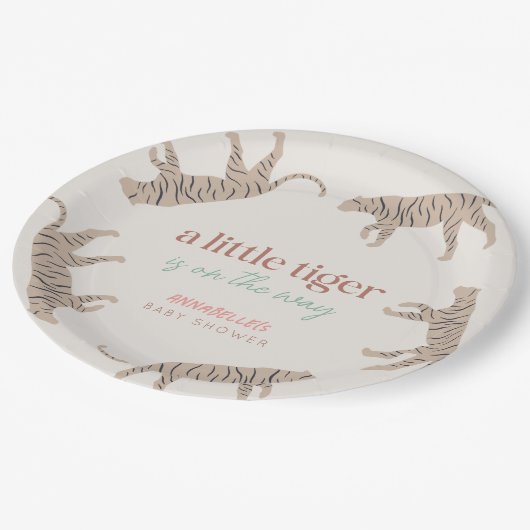 Little Tiger Modern Taupe Baby Dusche Pappteller (Schrägansicht)
