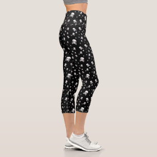 Littles Weiße Piratenschädel auf schwarzem Hinterg Capri Leggings