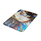 Live-Lachen Liebe Zitat Weißes Karussell-Foto Badematte (Schrägansicht)