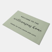 Live-Lachen und Liebe-Typografie Fußmatte (Schrägansicht)