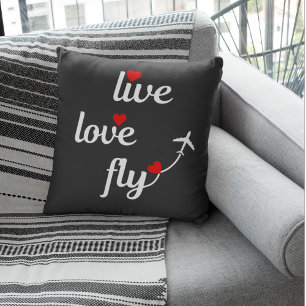 Live Love Fly Typografie mit Flugzeug & Herzen Kissen