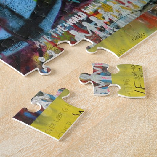 Live Upside Down Peace Sign Wall Puzzle (Seite)