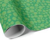 Lively Green Dot Patterns for Organic Design Geschenkpapier (Rolleneckpunkt)