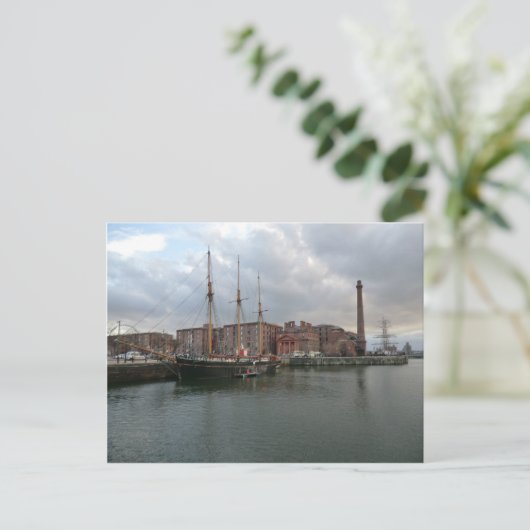 Liverpools Albert Dock Postkarte (Stehend Vorderseite)