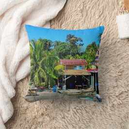 Livingston’s Caribbean Charm Kissen