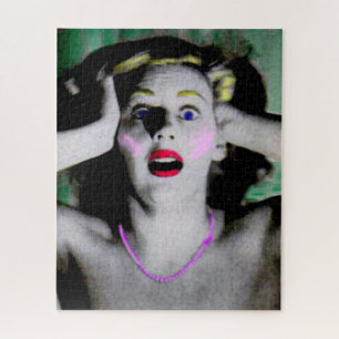 Liz ist entsetzt und erschreckt puzzle