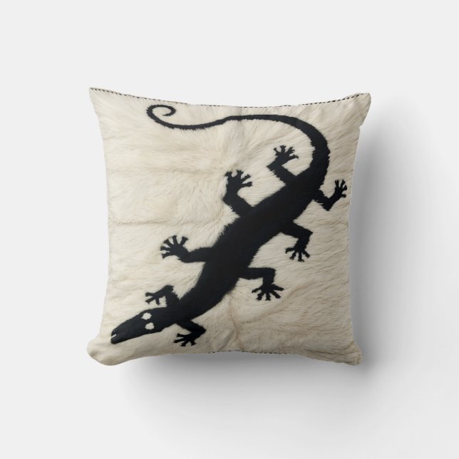 Lizard Black und Vintag Kilim Cushion Kissen (Vorderseite)