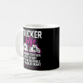 LKW-Ehefrau für LKW-Fahrer Kaffeetasse (Vorderseite Links)