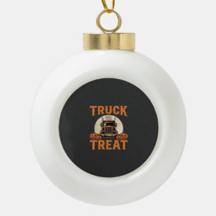 LKW oder Süßigkeiten Halloween-Semi-LKW-Design_1 Keramik Kugel-Ornament