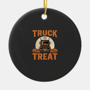 LKW oder Süßigkeiten Halloween-Semi-LKW-Design_1 Keramik Ornament