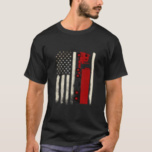 LKWer verleiht Trailer 18 Roller Design über T-Shirt