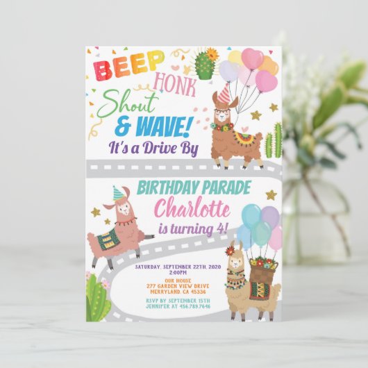 Llama Alpaca Drive Through Birthday Party Parade Einladung (Stehend Vorderseite)