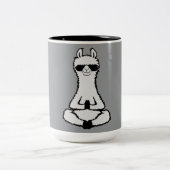 Llama Cool Zen Meditation Pose Sunglasses Relaxing Zweifarbige Tasse (Mittel)