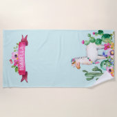 Llama und Cactus Floral Mit Monogramm Strandtuch (Vorderseite)