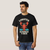Lobster Summer Vibes – Cute Coastal Crab T-Shirt (Vorne ganz)