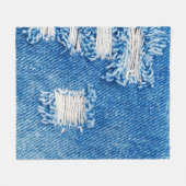Loch auf Denim Jeans. Ripped Destroyed Torn Blue j Fleecedecke (Vorderseite (Horizontal))