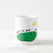 Loch in einem kaffeetasse (Mittel)