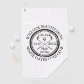 Loch in einem klassischen Personalisiert Golfhandtuch (Insitu)