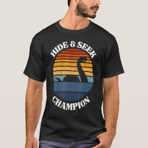 Loch Ness Monster Vintager Sonnenuntergang und suc T-Shirt