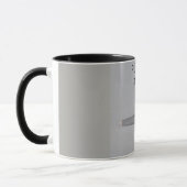 Lochen Sie einen Richter Tasse (Links)