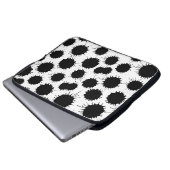 Lochmuster - Schwarz auf Weiß Laptopschutzhülle (Vorne Knopf)