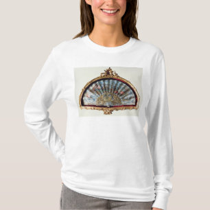 Lockern Sie auf, verziert mit einer Szene einer T-Shirt