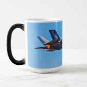 Lockheed Martin F-35A Lightning II Magic Tasse (Links)