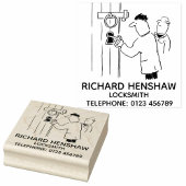 Locksmith löst eine Kirchentür auf Gummistempel