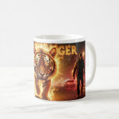 Lodernder Tigerblick Urbane Stärke Kunstbecher Kaffeetasse (VorderseiteRechts)