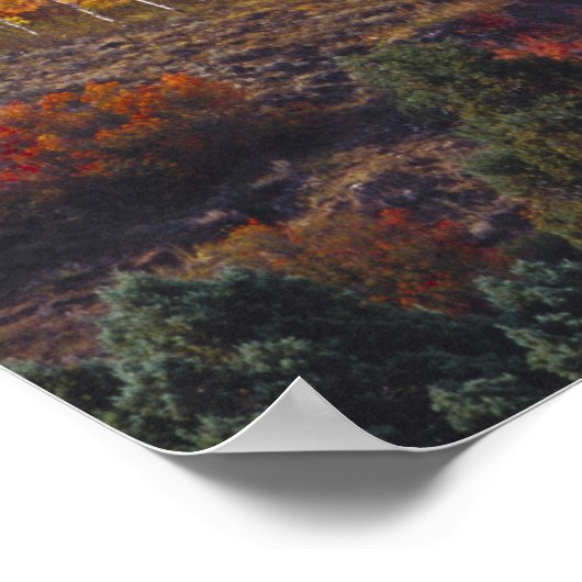 Logan Canyon in Utah im Herbst mit Vorbei Poster (Ecke)