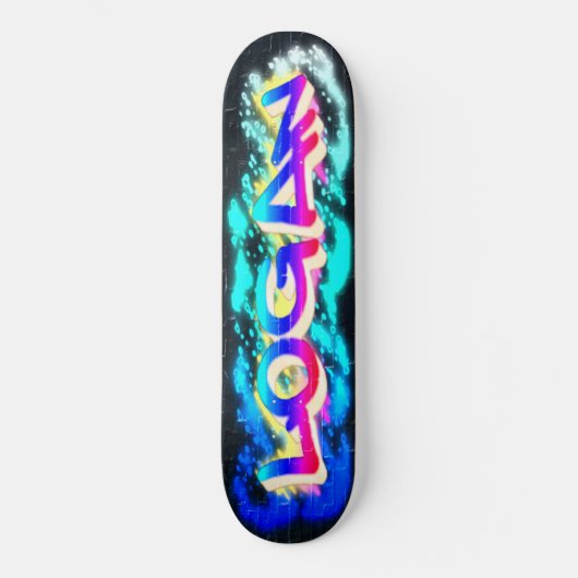 LOGAN Customized Graffiti Skateboard (Vorderseite)