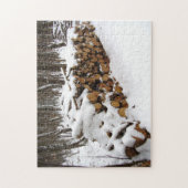 Logging Pile im Waldpuzzle mit Geschenkboxen Puzzle (Vertikal)