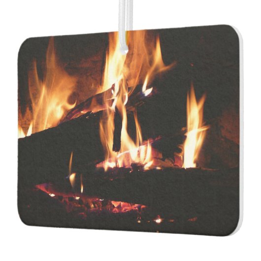 Loggt sich in der Feuer-Feuer-Fotografie ein Autolufterfrischer (Links)