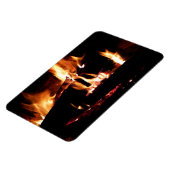 Loggt sich in der Feuer-Feuer-Fotografie ein Magnet (Linke Seite)