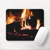 Loggt sich in der Feuer-Feuer-Fotografie ein Mousepad (Mit Mouse)