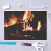 Loggt sich in der Feuer-Feuer-Fotografie ein Seidenpapier (Handwerk)