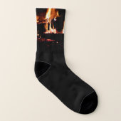 Loggt sich in der Feuer-Feuer-Fotografie ein Socken (Rechts - Außen)
