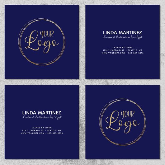 Logo auf Dunkelblau Quadratische Visitenkarte