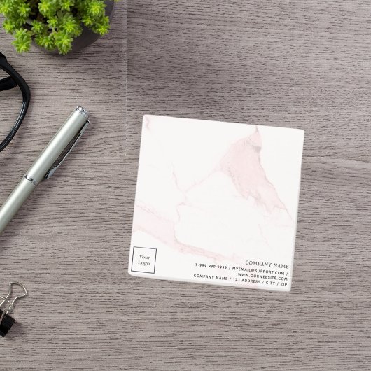 Logo aus rosafarbenem Marmor Post-it Klebezettel