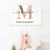Logo der Rose Gold M Monogram Banner (InSitu)