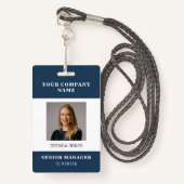 Logo des modernen Minimalistischen Unternehmens Mi Ausweis (Vorderseite mit Schlüsselband)