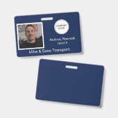 Logo des Unternehmens in Marineblau und Mitarbeite Ausweis (Vorder- & Rückseite)
