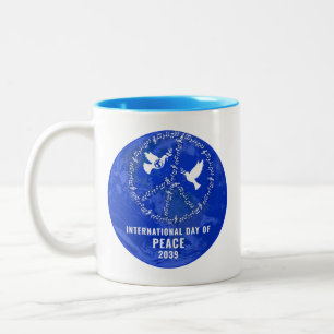 Logo des World Peace Sign Dods Weltfrieden Day Zweifarbige Tasse